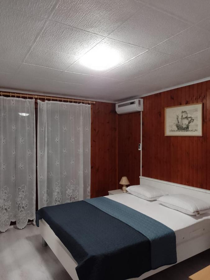 Apartments Petkovic 쿠치슈테 외부 사진